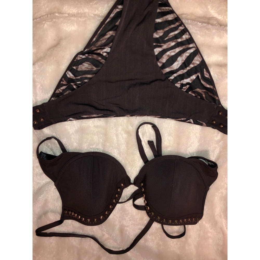 Bikini Set - Picture 1 of 4